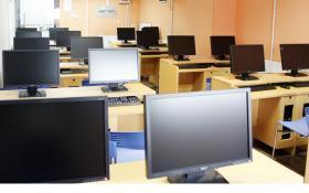 上海軟件設(shè)計(jì)、網(wǎng)頁(yè)設(shè)計(jì)與軟件開(kāi)發(fā)工程師培訓(xùn)指南 課程、價(jià)格與專業(yè)機(jī)構(gòu)選擇